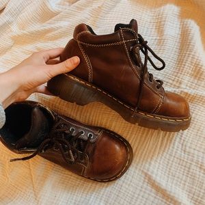 Doc Marten 8542 Shoes